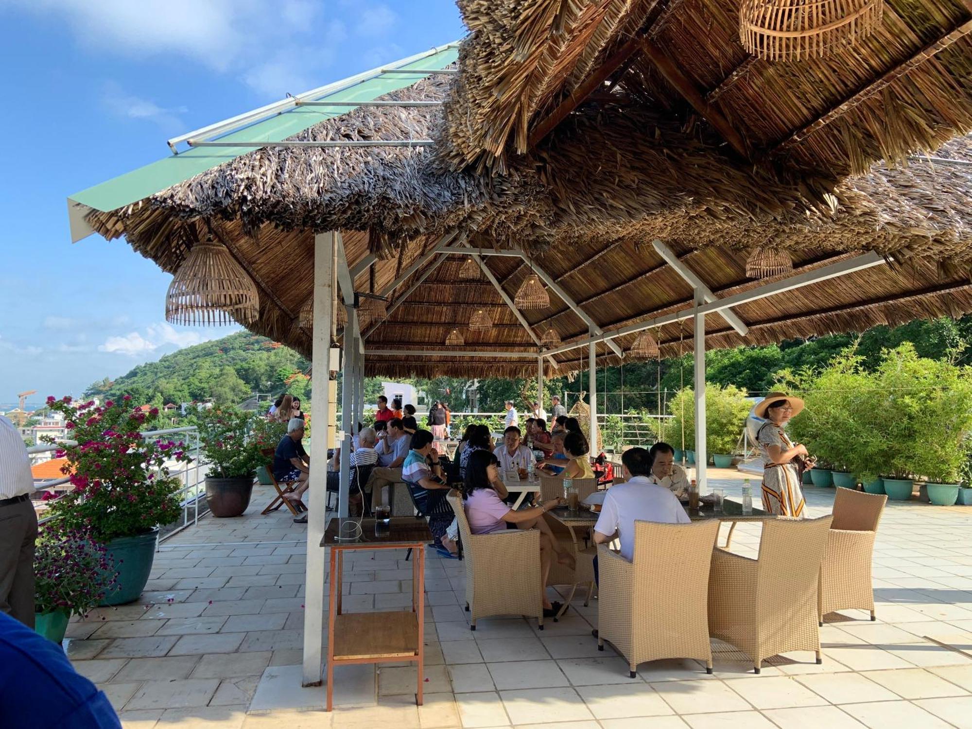 Ananas Beach Hotel Vũng Tàu Exterior foto